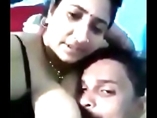 Indian couples getting naughty Hindi audio
